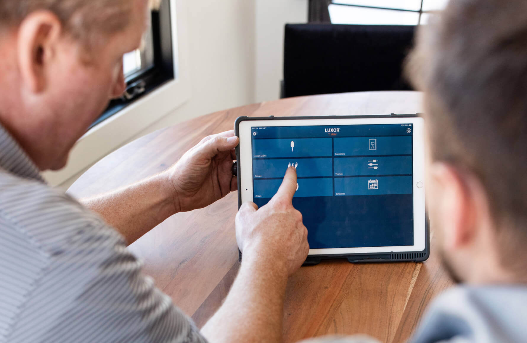 Outdoor Lighting Franchise Blingle!