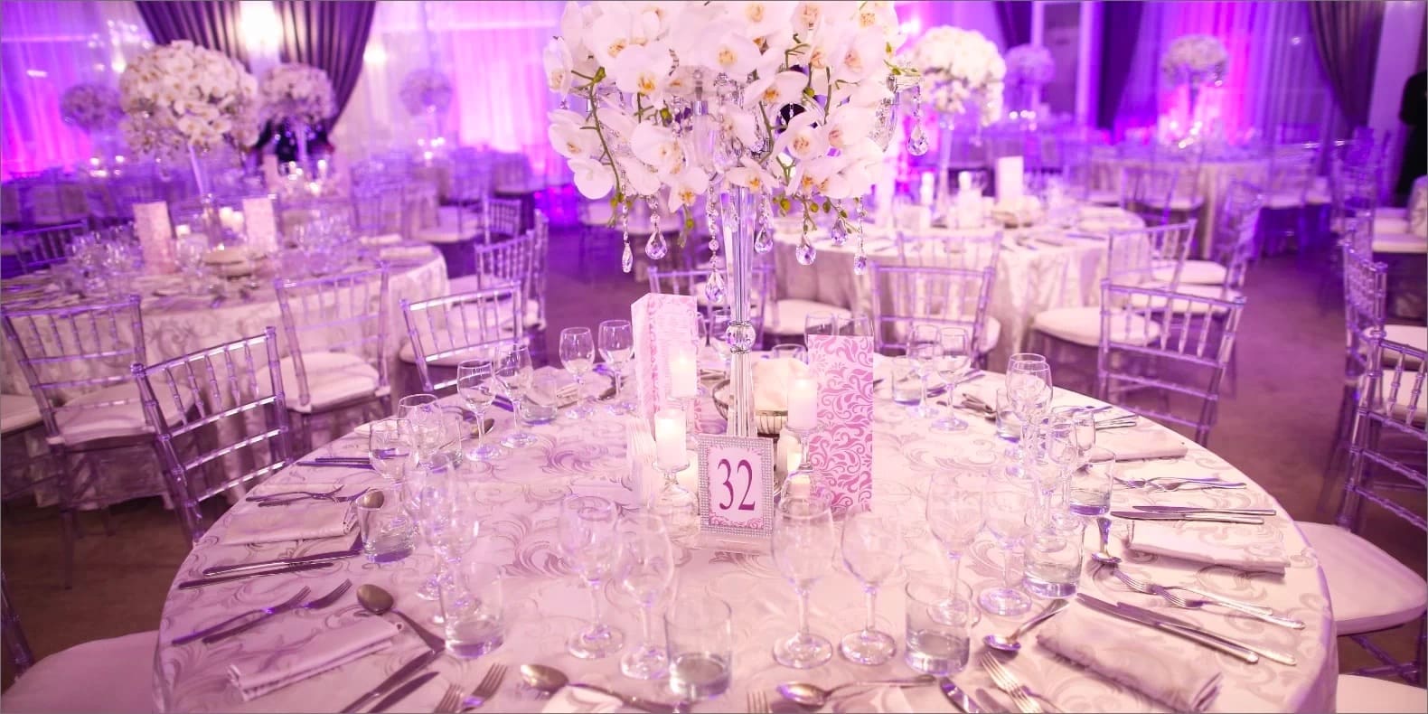 lights on event table