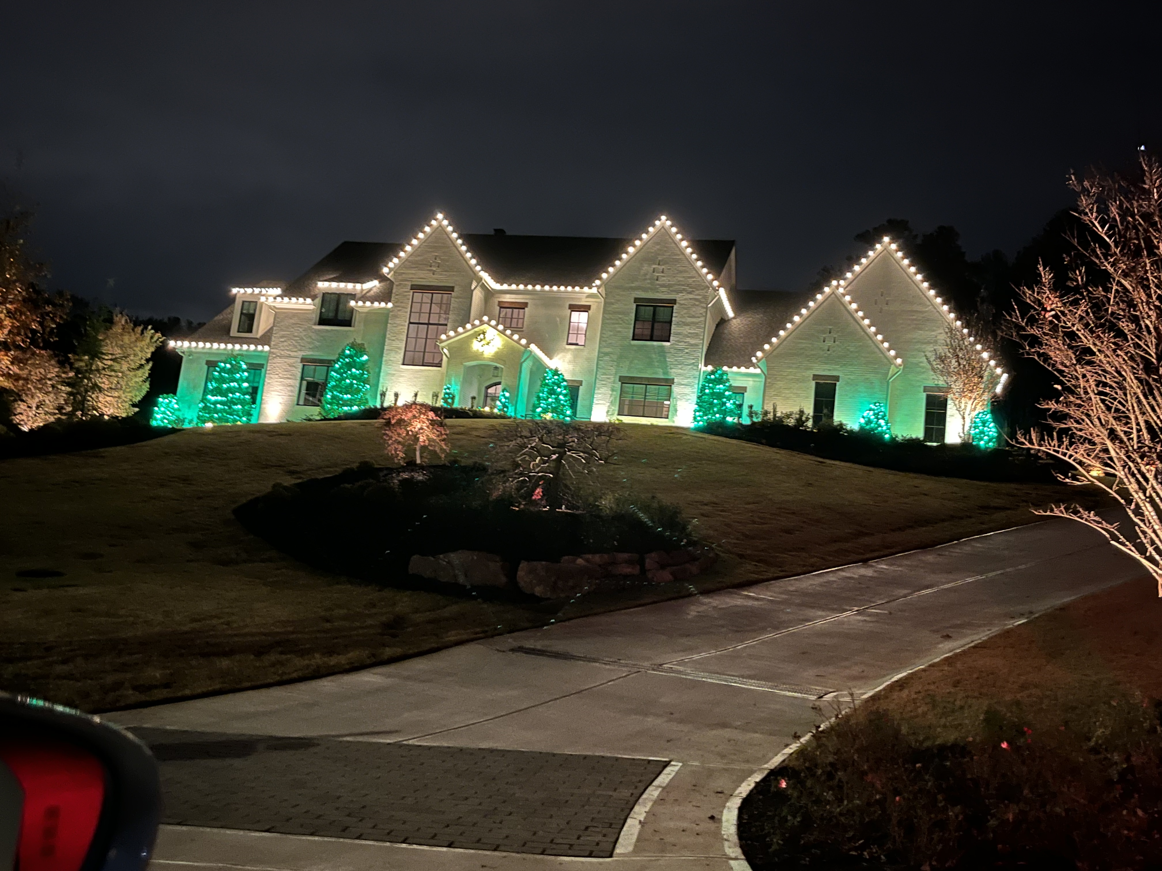 Holiday lighting