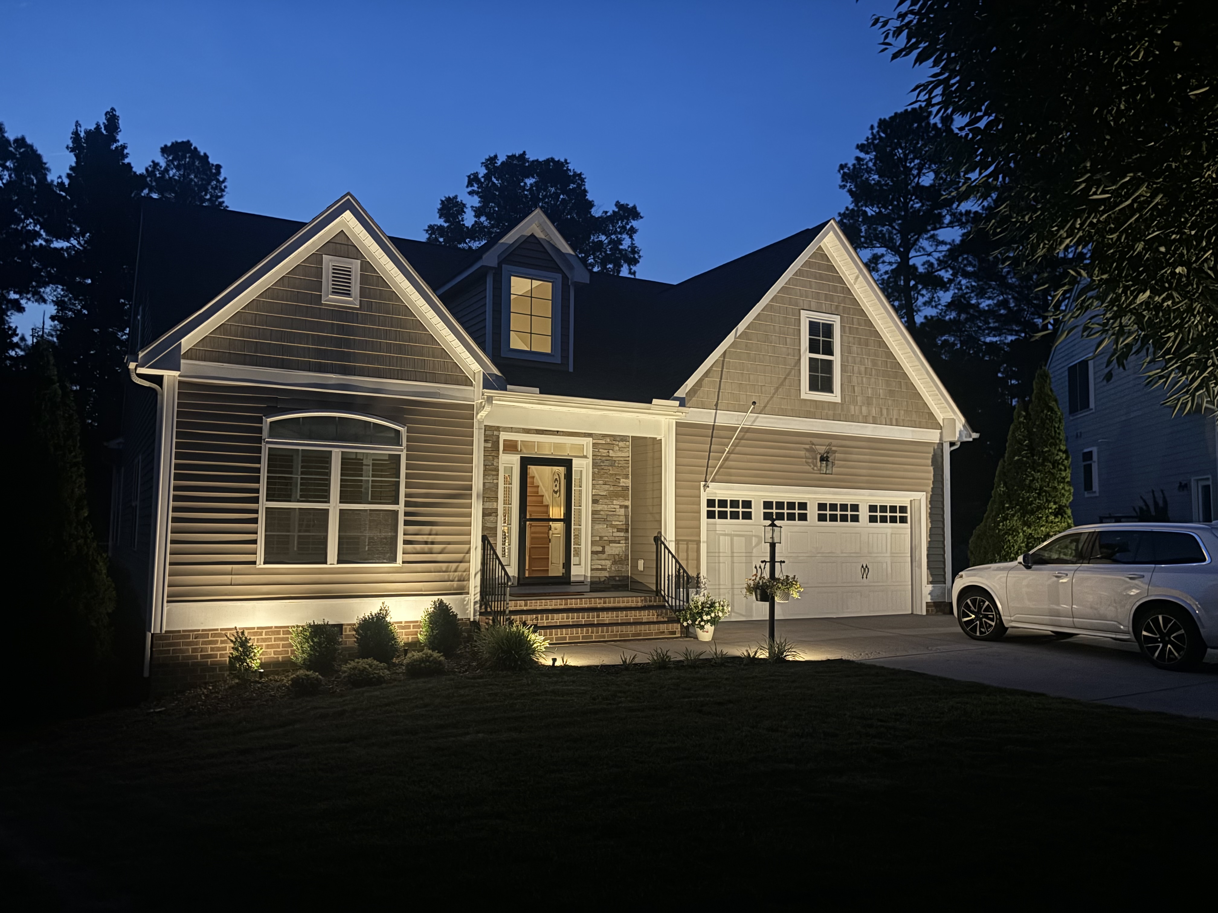 Finished outdoor lighting project
