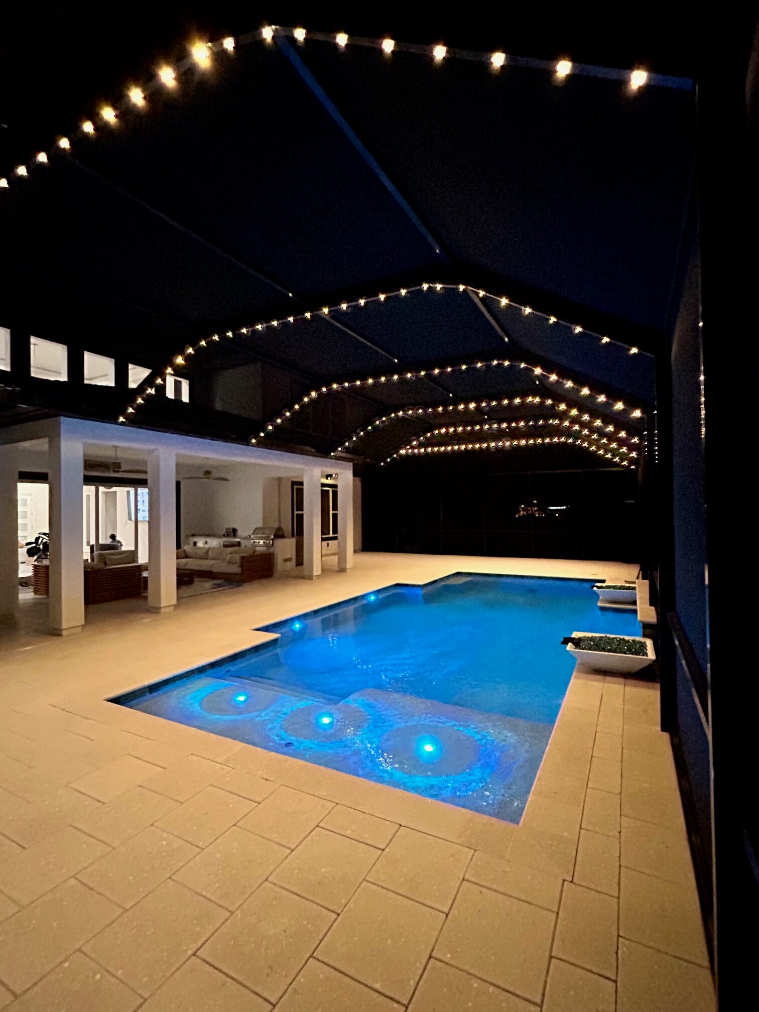 Pool/Lanai Lighting