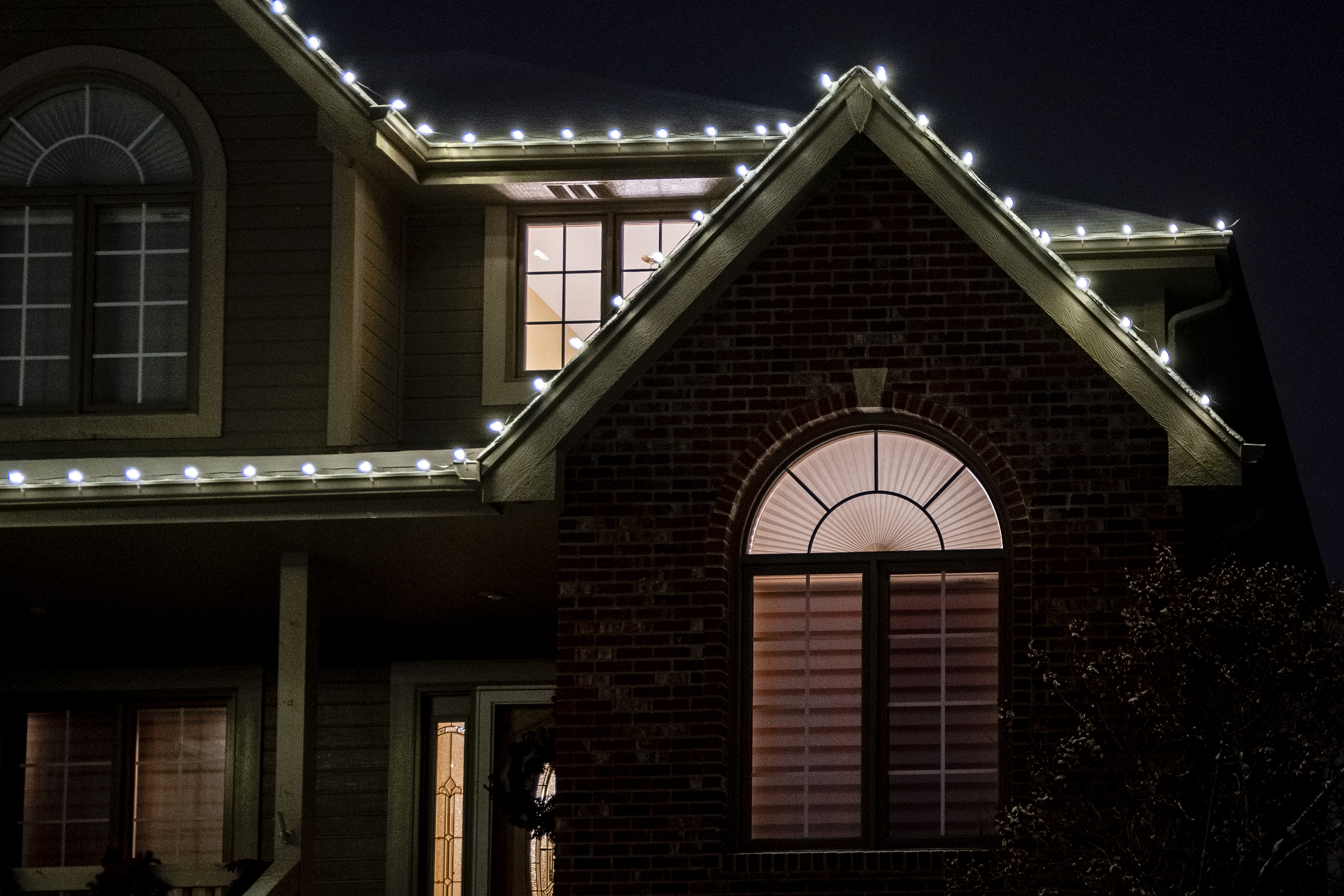 Holiday Lighting 3