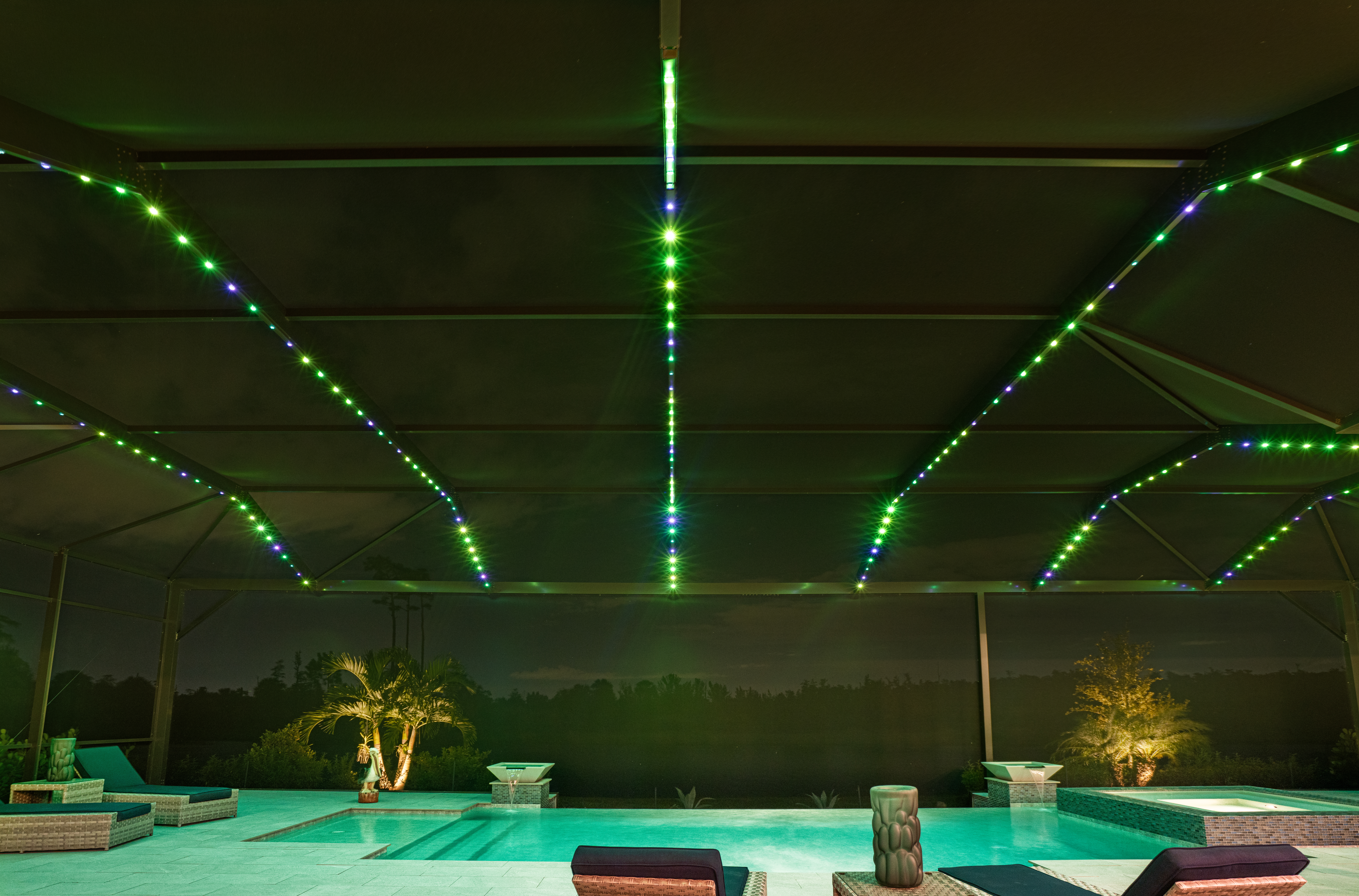A perfect Halloween setting on a screened-in pool cage for the best Halloween party